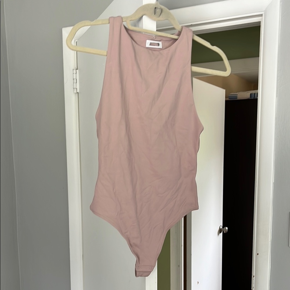 Aritzia Babaton Dusty Pink Sleeveless Bodysuit, NWOT
